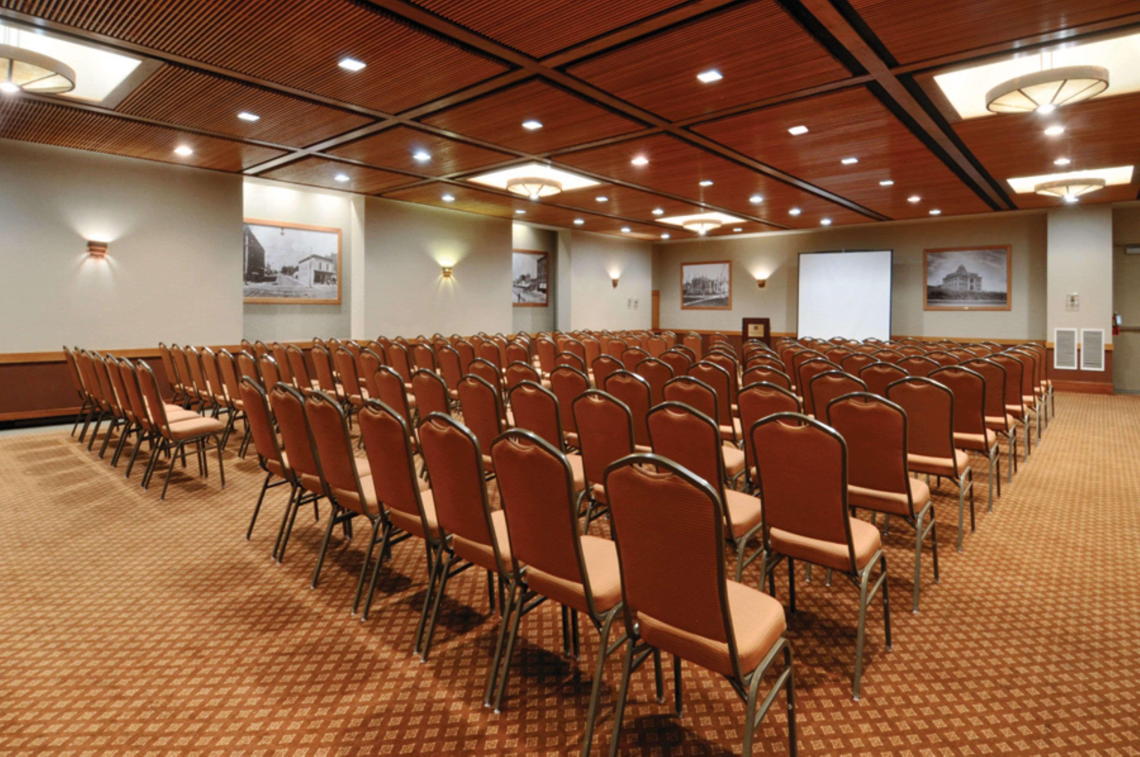 Best Western Sheridan Center Dış mekan fotoğraf